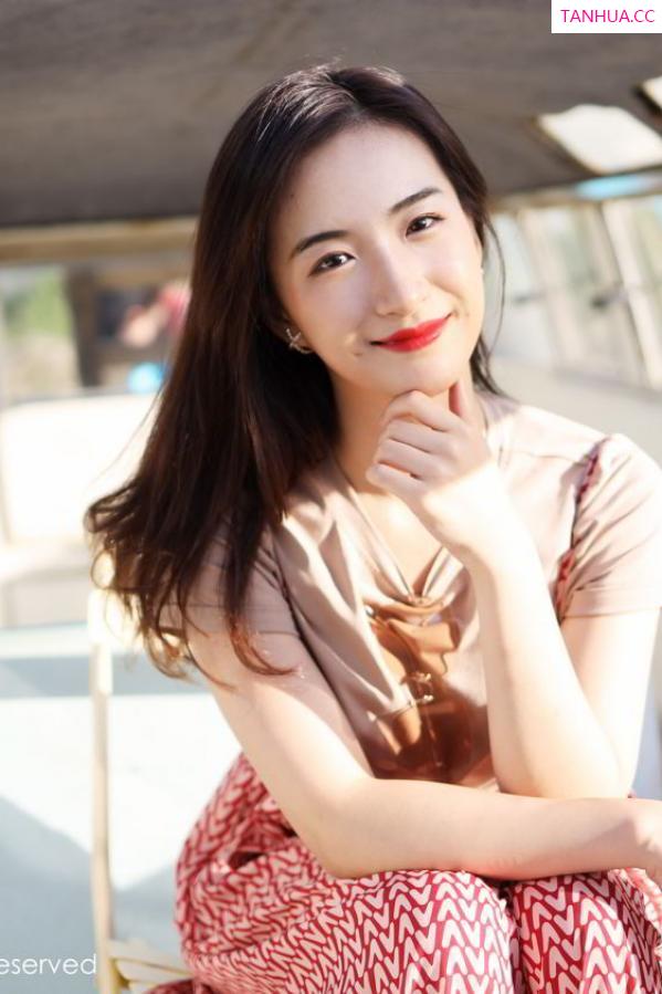 龚天艺 艺儿拿铁 [XIUREN]高清写真图 2019.09.02 艺儿拿铁第13张图片